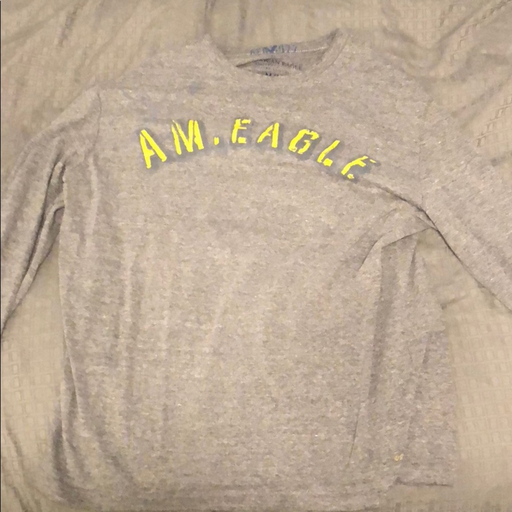 American eagle long sleeve tee